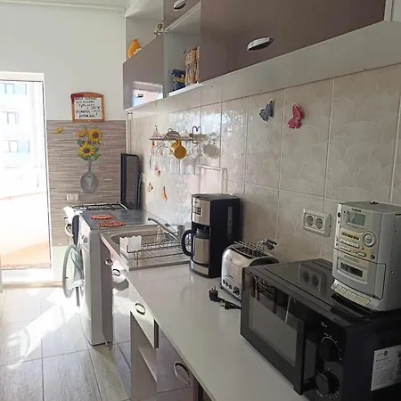 Appartement Nico Năvodari